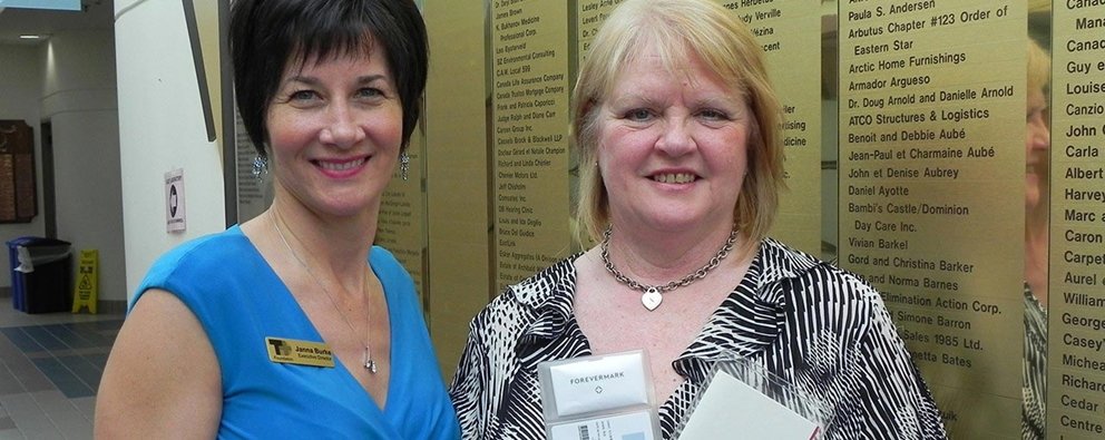De Beers donates diamond for Timmins hospital fundraiser