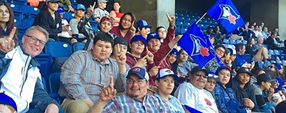 De Beers hosts Attawapiskat Grade 8 Graduating Class in Toronto