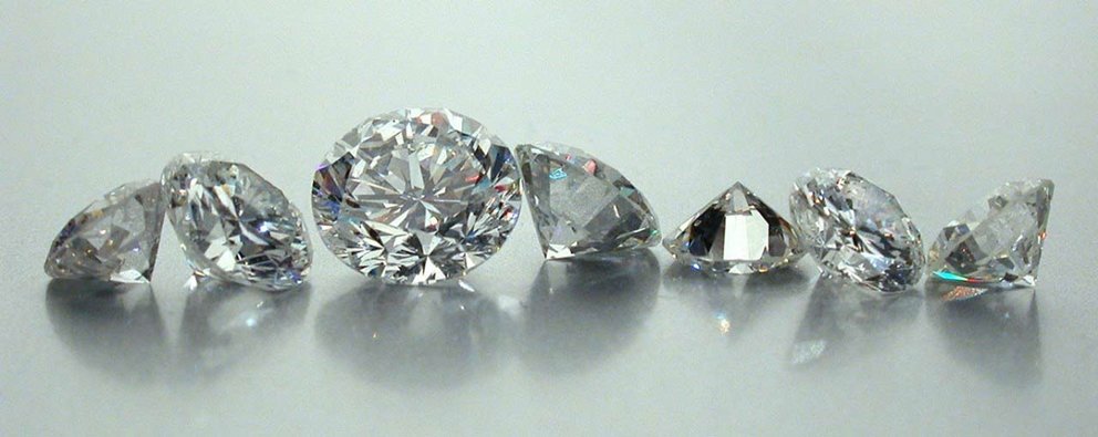 De beers auction sales to host first auction for third-party exceptional polished diamonds