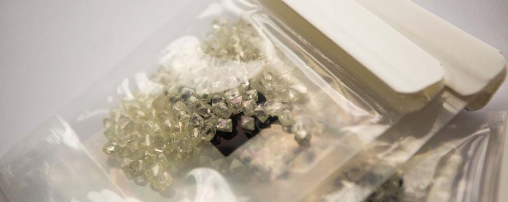 De Beers Adds Five New Sightholders for Final Year of Current Supplier of Choice Contract