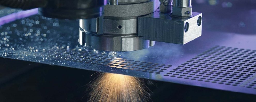 De Beers acquires equity stake in Synova