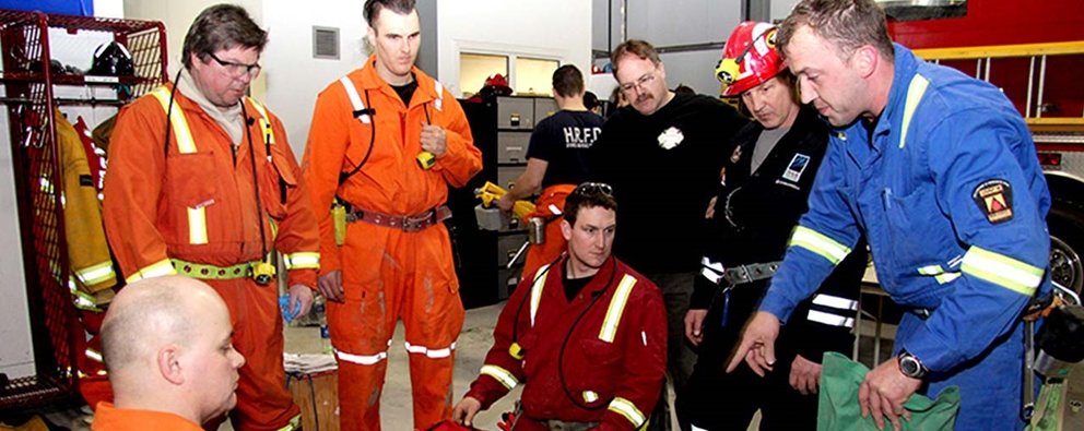 De Beers emergency responders share knowledge with NWT counterparts