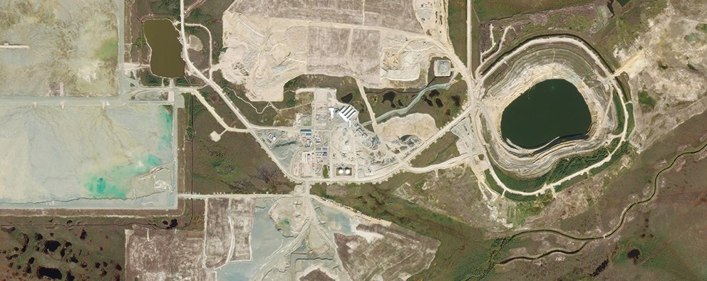 DE BEERS GROUP APPOINTS PRIME CONTRACTOR TO CARRY OUT CLOSURE WORK AT VICTOR MINE