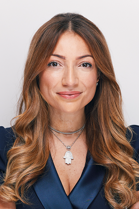 Headshot of Feriel Zerouki